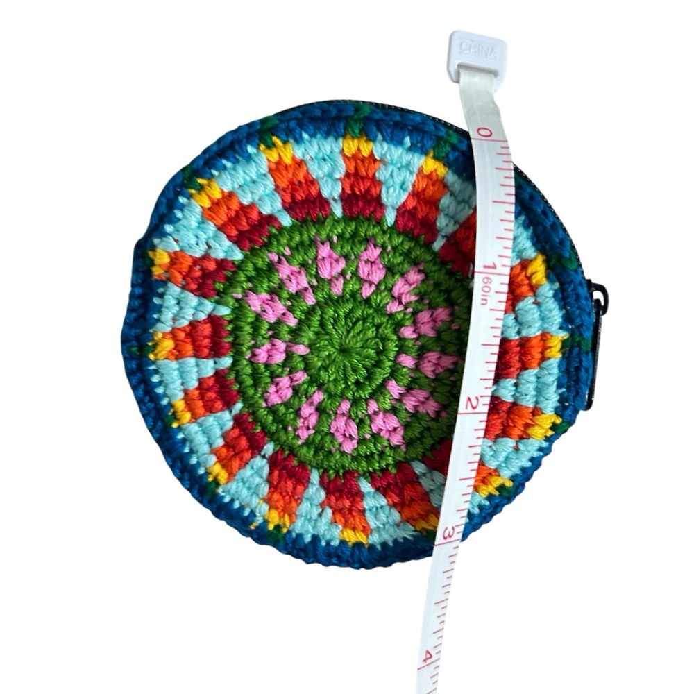 Hand Crafted Crocheted Colorful Round Sunburst Design Zipper Change Pouch Purse - Picture 7 of 9